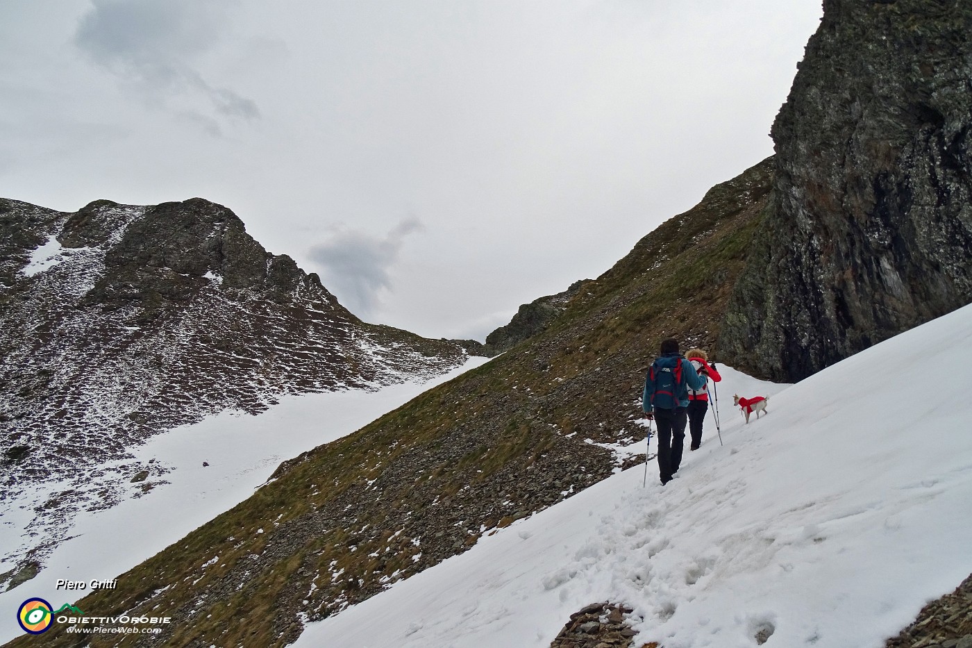 78 Primo traverso con neve molle e scivolosa...attenzione !.JPG -                                